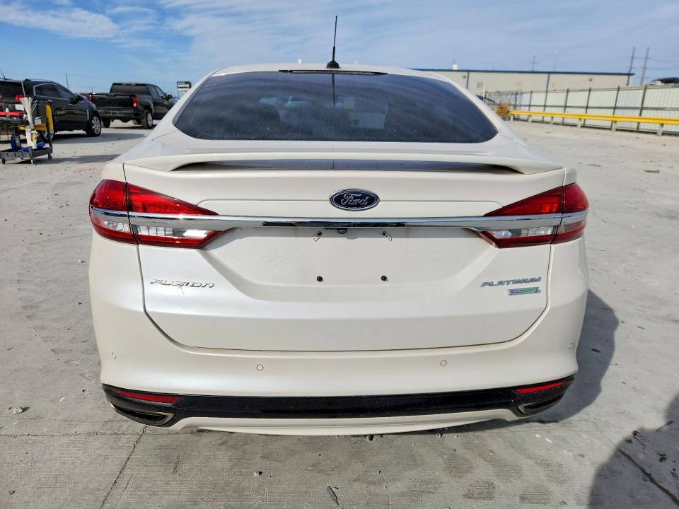 78059705 :رقم المزاد ، 3FA6P0K96HR194939 vin ، 2017 Ford Fusion مزاد بيع