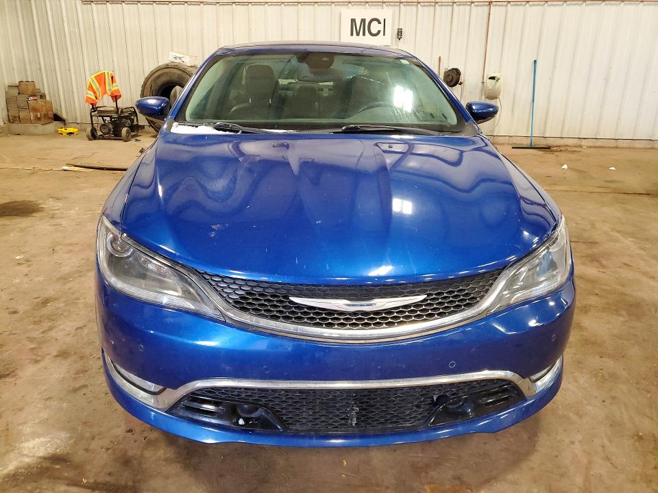 76156905 :رقم المزاد ، 1C3CCCCB2FN500390 vin ، 2015 Chrysler 200 مزاد بيع