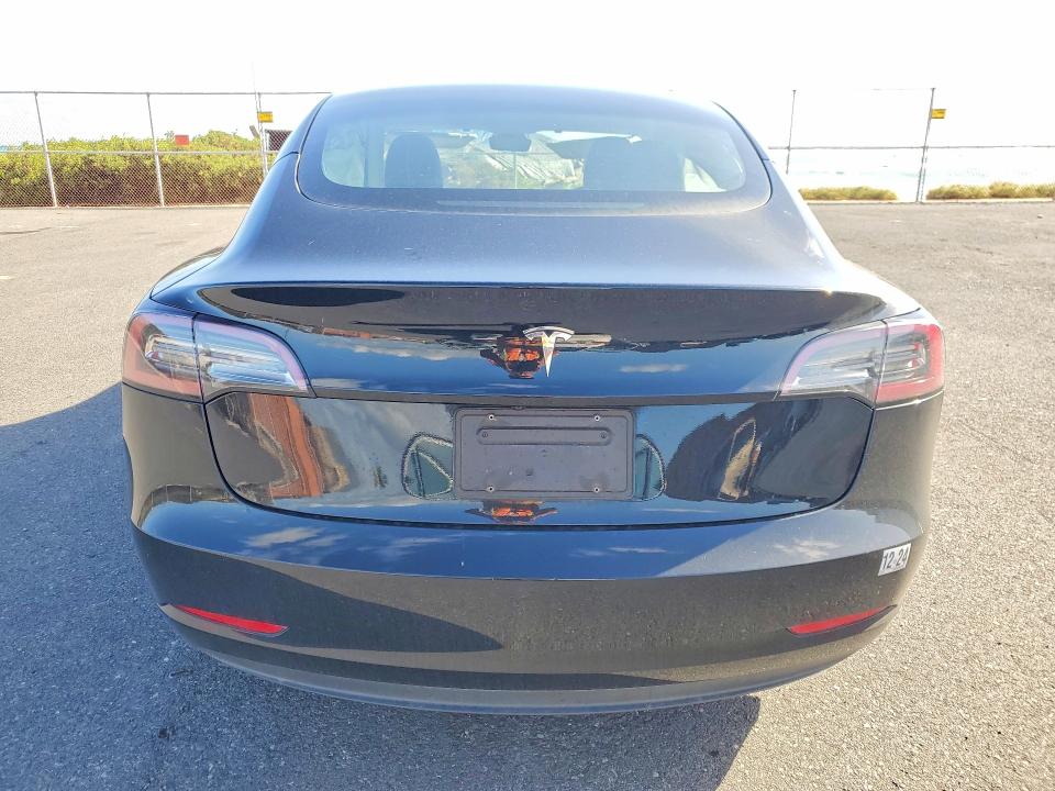 Продаж на аукціоні авто 2023 Tesla Model 3, vin: 5YJ3E1EA3PF431692, номер лоту: 77888045