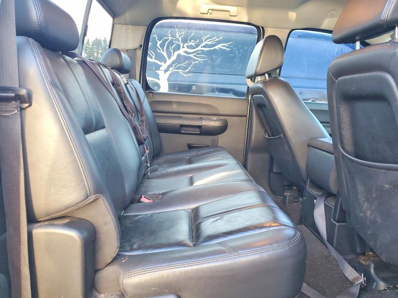 77154395 :رقم المزاد ، 1GTHK23617F550355 vin ، 2007 Gmc Sierra مزاد بيع