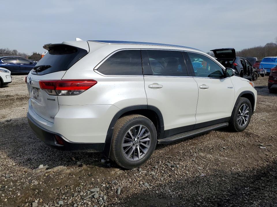 Продаж на аукціоні авто 2019 Toyota Highlander, vin: 5TDJGRFH6KS054551, номер лоту: 76379185