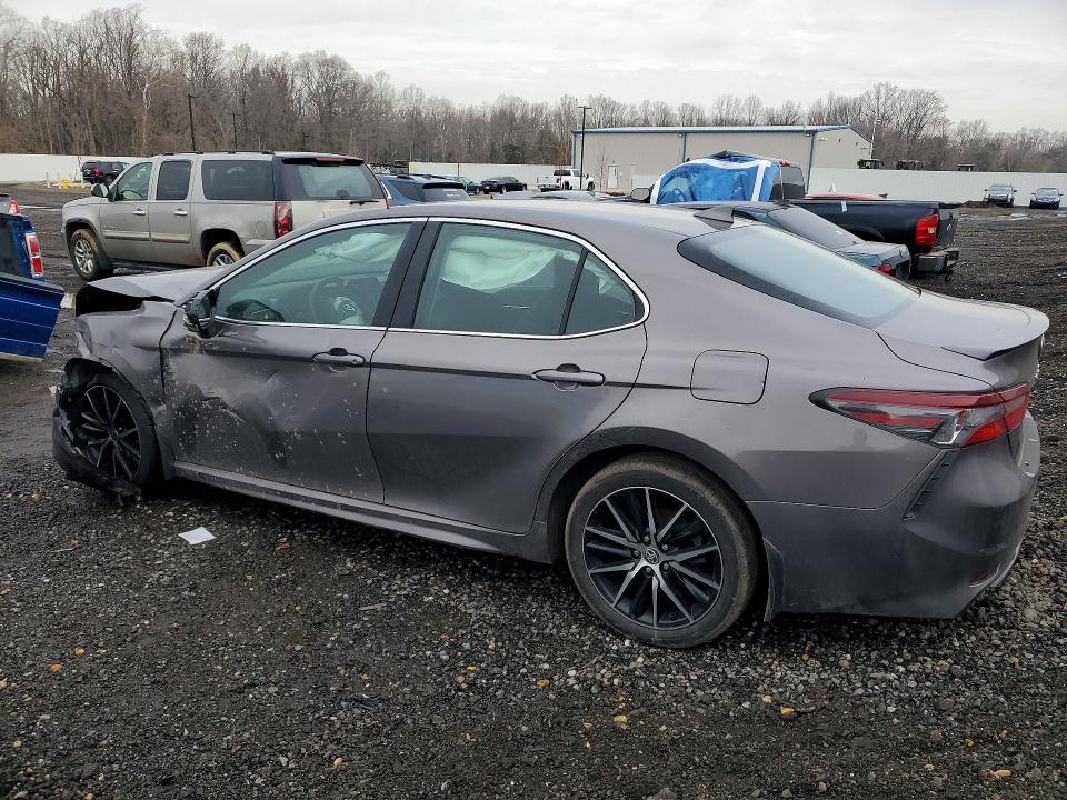Продаж на аукціоні авто 2024 Toyota Camry, vin: 4T1G11AK5RU846949, номер лоту: 78852695