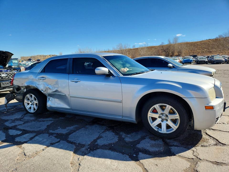 Продаж на аукціоні авто 2007 Chrysler 300, vin: 2C3LA53G77H688976, номер лоту: 77178145