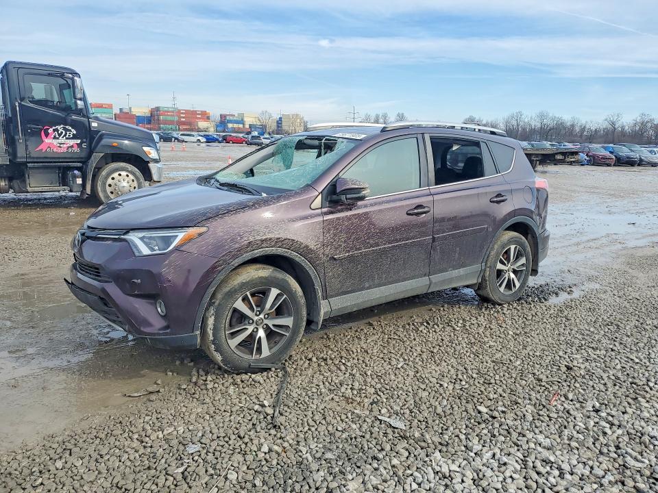 Продаж на аукціоні авто 2016 Toyota Rav4, vin: 2T3RFREV4GW528807, номер лоту: 75671905