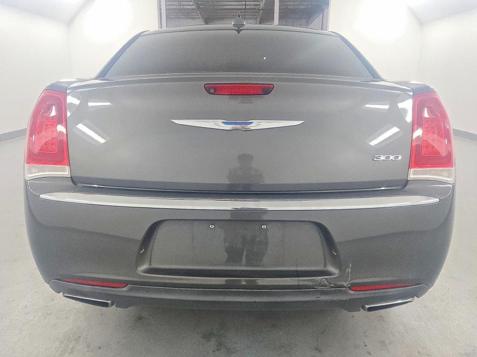 Продажа на аукционе авто 2018 Chrysler 300, vin: 2C3CCAEG1JH120178, номер лота: 78720475