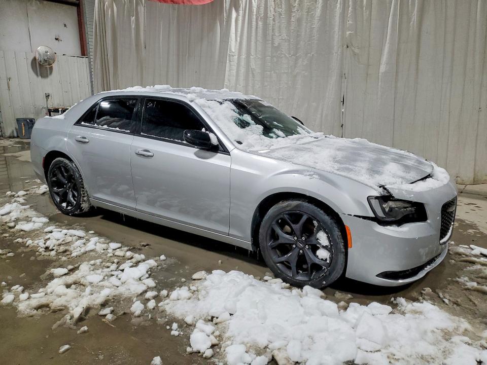 78996905 :رقم المزاد ، 2C3CCAAG3NH245503 vin ، 2022 Chrysler 300 مزاد بيع