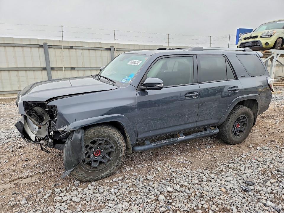 Продаж на аукціоні авто 2024 Toyota 4runner, vin: JTENU5JRXR6297871, номер лоту: 75844535