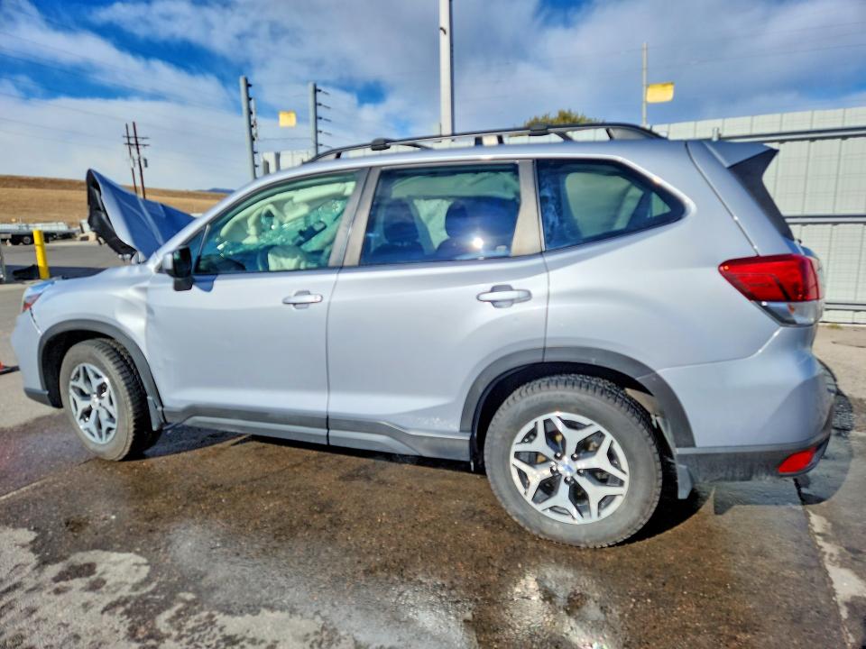 Продаж на аукціоні авто 2019 Subaru Forester, vin: JF2SKAGC8KH492081, номер лоту: 77824355