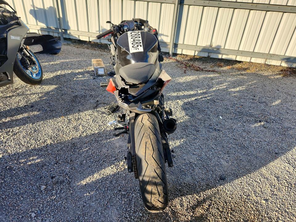77288485 :رقم المزاد ، JKAEXKH19LDA80256 vin ، 2020 Kawasaki Ex400 مزاد بيع