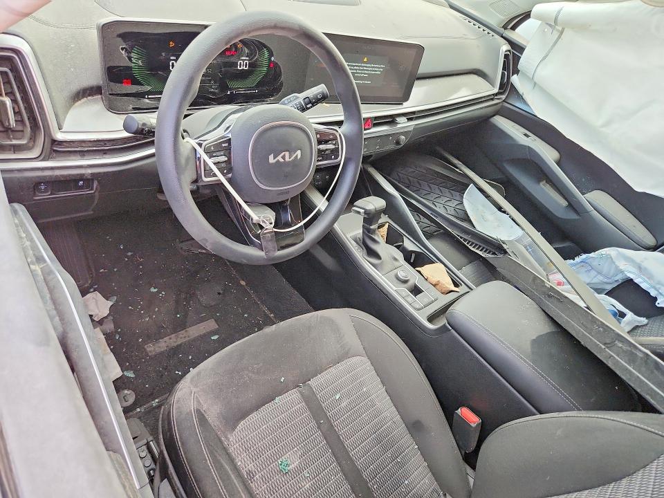 92701175 :رقم المزاد ، 5XYRG4JC1SG309461 vin ، 2025 Kia Sorento Lx مزاد بيع
