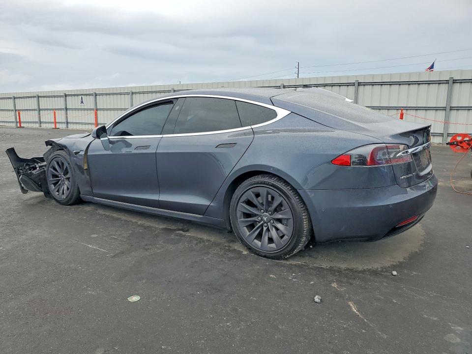 Продаж на аукціоні авто 2018 Tesla Model S, vin: 5YJSA1E25JF276070, номер лоту: 76934455