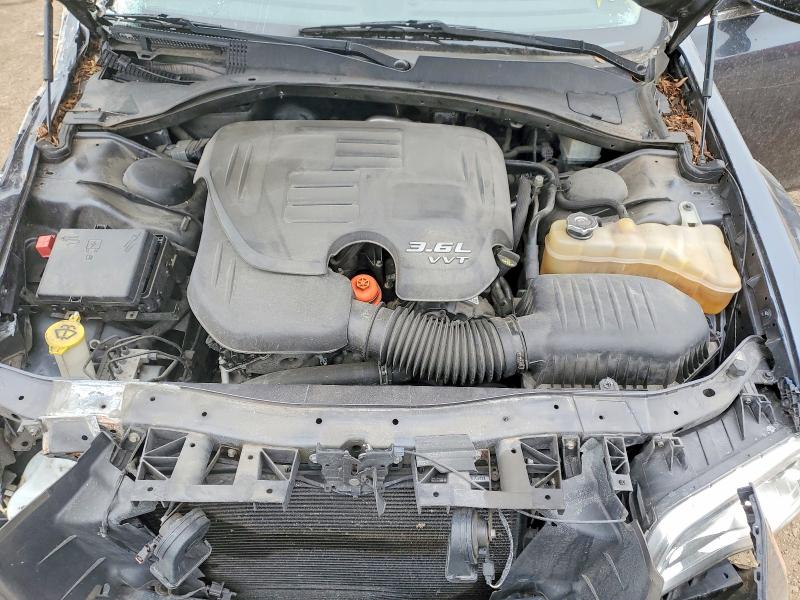 78288795 :رقم المزاد ، 2C3CCARG4JH325021 vin ، 2018 Chrysler 300 مزاد بيع
