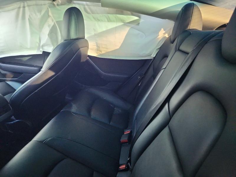 78992355 :رقم المزاد ، 5YJ3E1EA0NF306470 vin ، 2022 Tesla Model 3 مزاد بيع