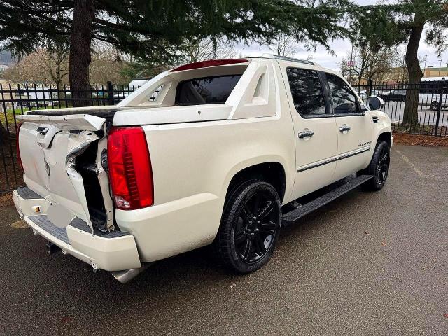 79138305 :رقم المزاد ، 3GYFK62838G252174 vin ، 2008 Cadillac Escalade مزاد بيع