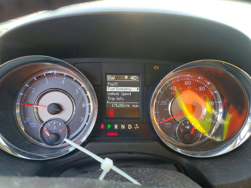 2013 Chrysler Town & Country მანქანა იყიდება აუქციონზე, vin: 2C4RC1CG9DR708935, აუქციონის ნომერი: 75694035
