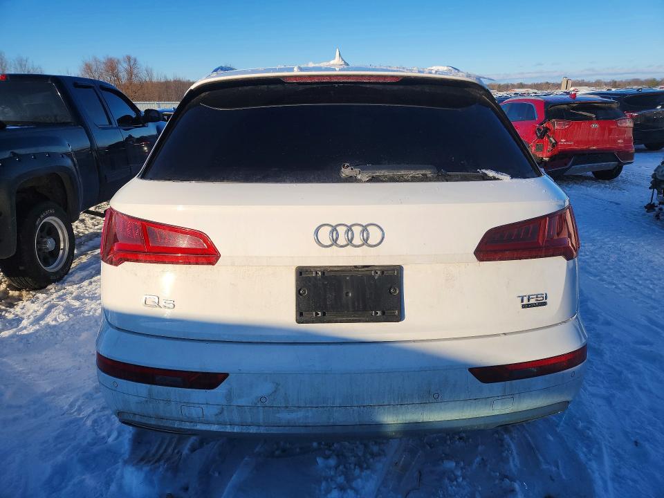 2018 Audi Q5 მანქანა იყიდება აუქციონზე, vin: WA1BNAFY7J2090101, აუქციონის ნომერი: 75205835