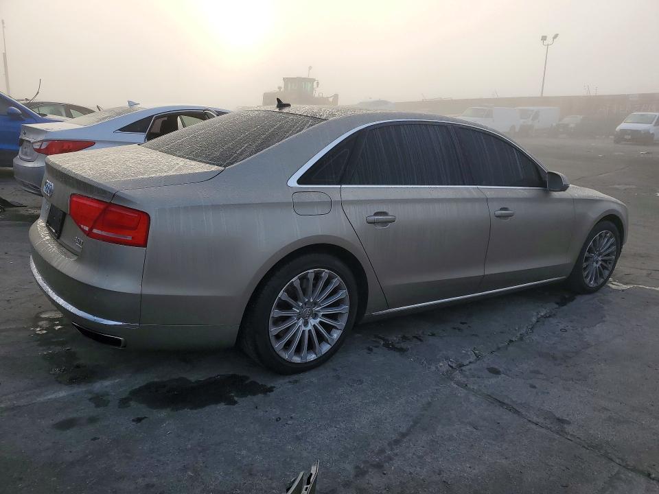 2014 Audi A8 მანქანა იყიდება აუქციონზე, vin: WAUR2AFD2EN002941, აუქციონის ნომერი: 75829035