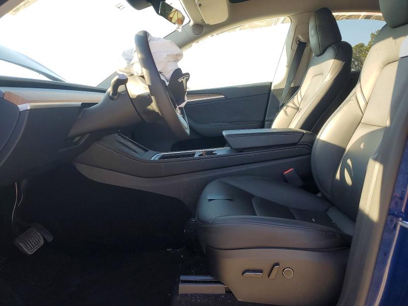 2024 Tesla Model Y მანქანა იყიდება აუქციონზე, vin: 7SAYGDED7RA335501, აუქციონის ნომერი: 77876985
