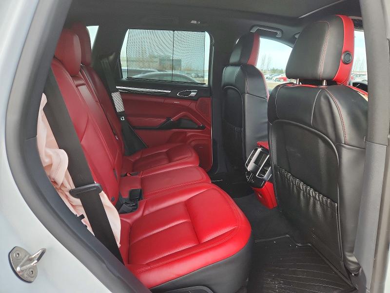 Продажа на аукционе авто 2017 Porsche Cayenne, vin: WP1AA2A25HKA90144, номер лота: 76139345