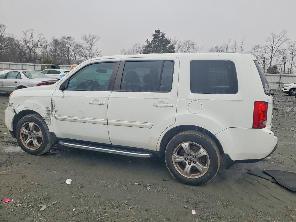 75373785 :رقم المزاد ، 5FNYF4H66EB024751 vin ، 2014 Honda Pilot مزاد بيع