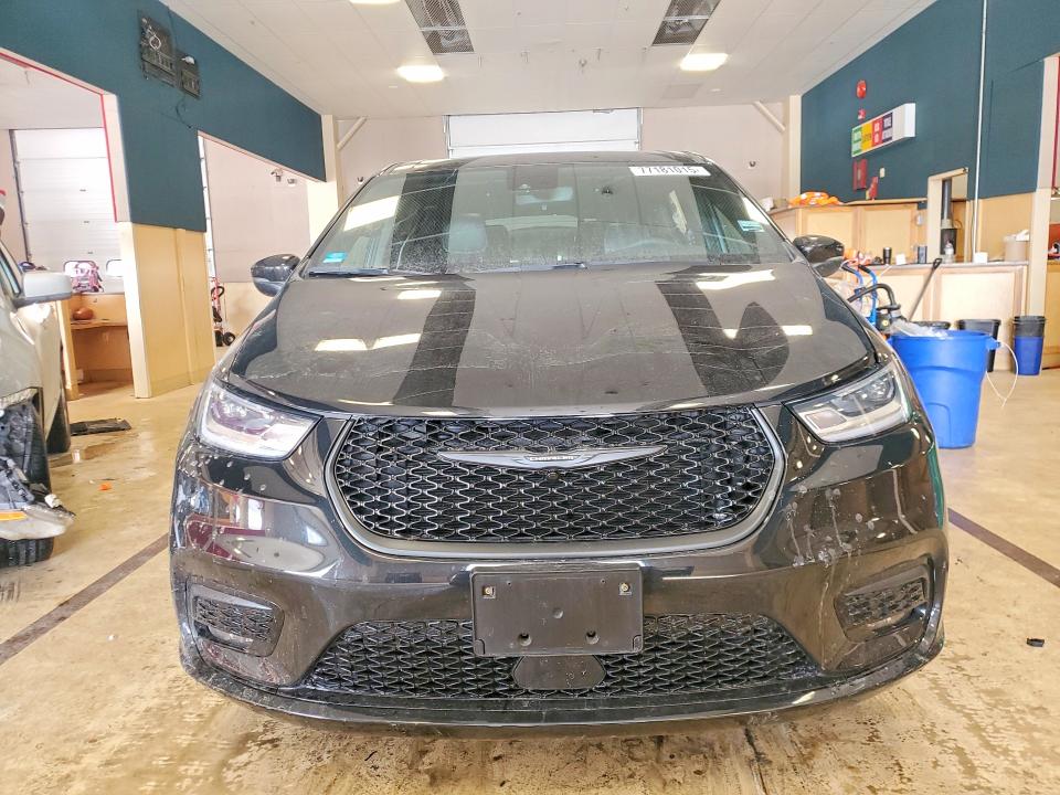 Продаж на аукціоні авто 2023 Chrysler Pacifica, vin: 2C4RC1L76PR632840, номер лоту: 77181015