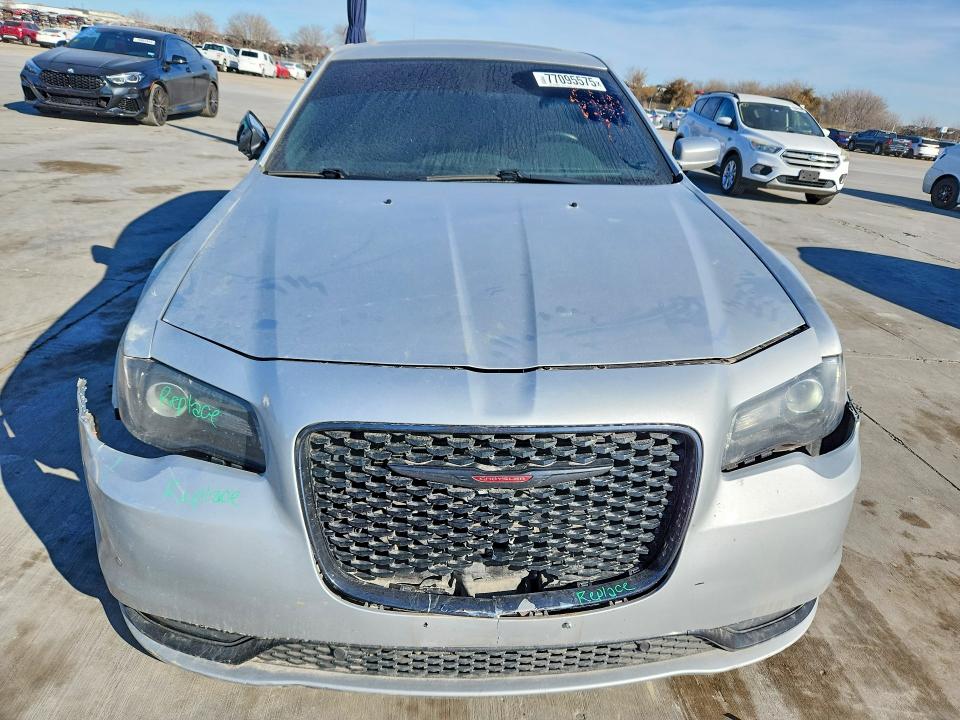 2022 Chrysler 300 მანქანა იყიდება აუქციონზე, vin: 2C3CCABG9NH154346, აუქციონის ნომერი: 77095575