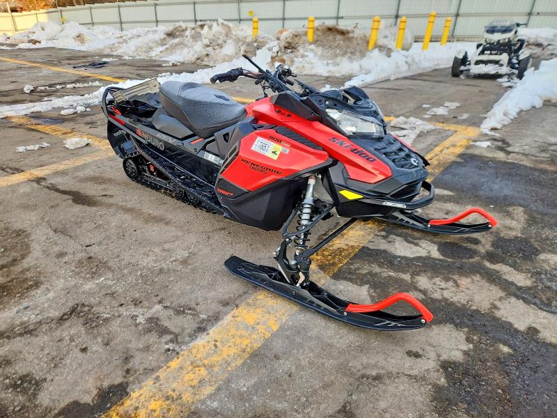 76378845 :رقم المزاد ، 2BPSDRLB5LV000236 vin ، 2020 Ski Doo Renegade مزاد بيع