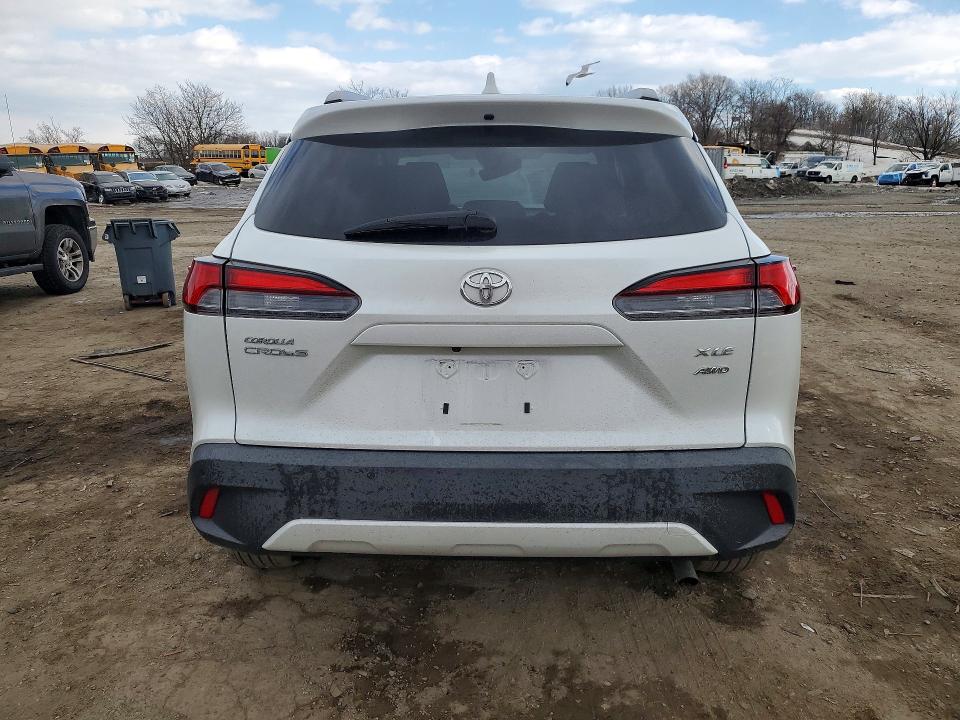 Продаж на аукціоні авто 2024 Toyota Corolla Cross, vin: 7MUEAABG5RV096646, номер лоту: 77095545