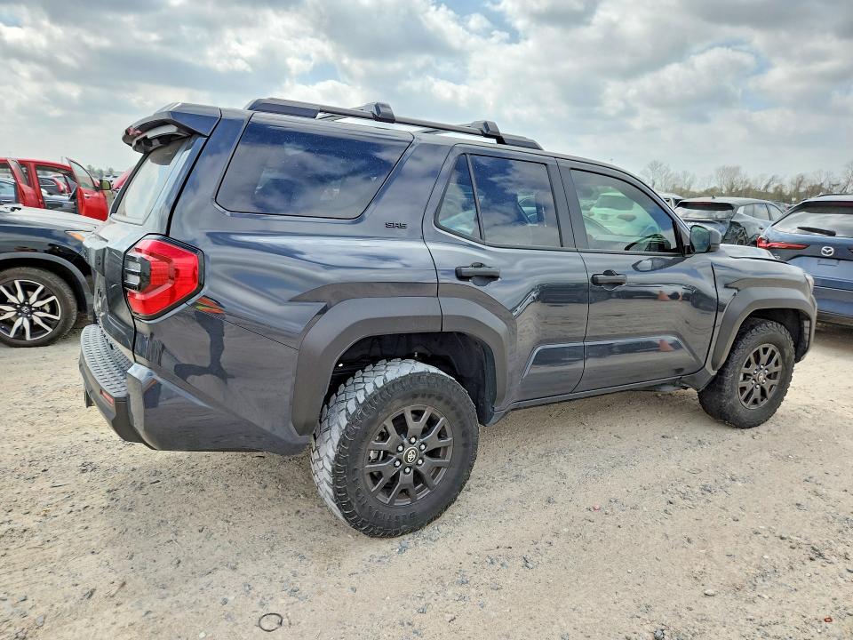 79191735 :رقم المزاد ، JTEVA5AR3S5005062 vin ، 2025 Toyota 4runner مزاد بيع