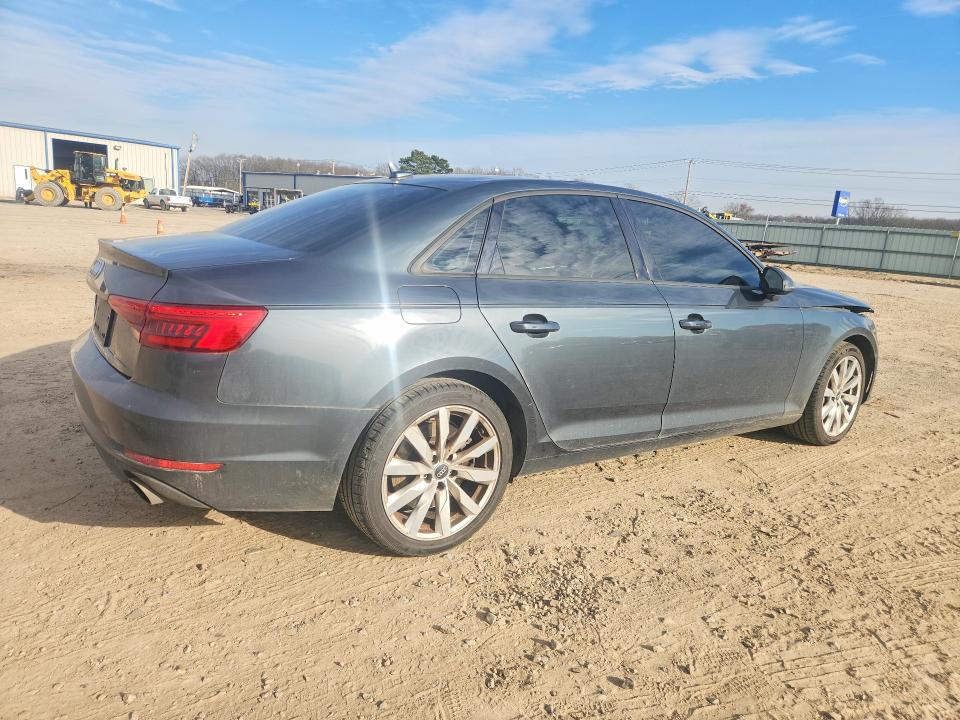 Продаж на аукціоні авто 2017 Audi A4, vin: WAUGNAF41HN056959, номер лоту: 78218935