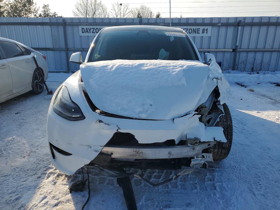 74549135 :رقم المزاد ، LRWYGDEE0PC027277 vin ، 2023 Tesla Model Y مزاد بيع