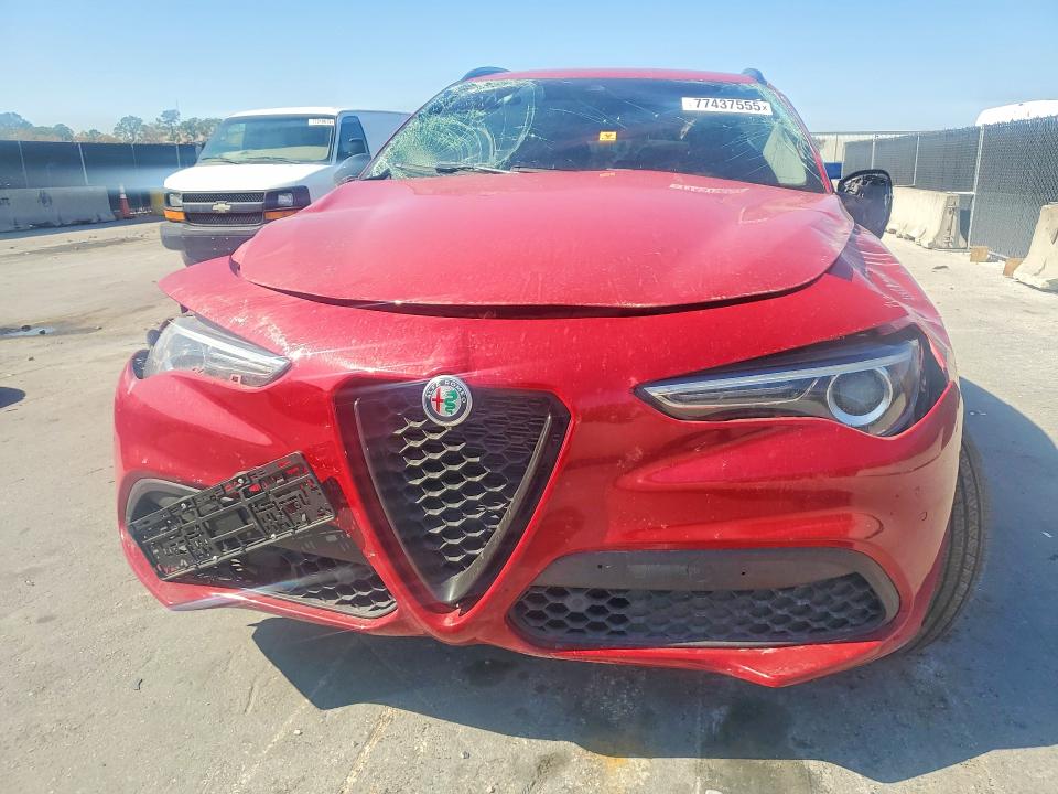 2021 Alfa Romeo Stelvio მანქანა იყიდება აუქციონზე, vin: ZASPAJAN3M7C98236, აუქციონის ნომერი: 77437555