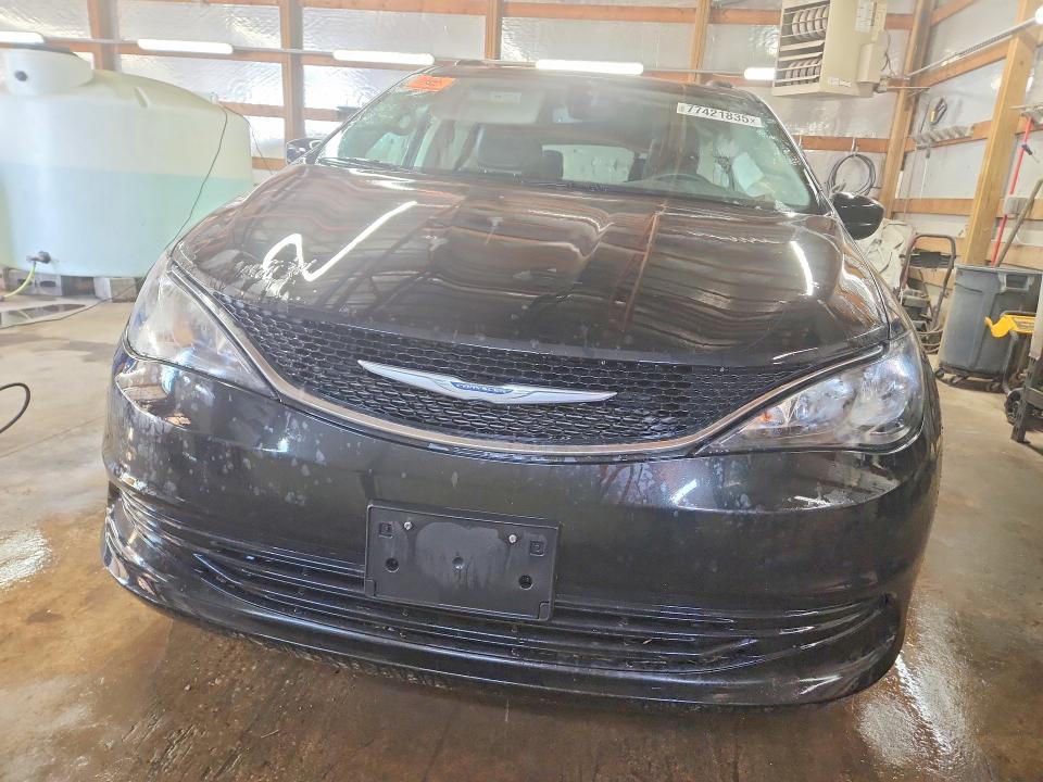 Продажа на аукционе авто 2020 Chrysler Voyager, vin: 2C4RC1DG0LR262381, номер лота: 77421835