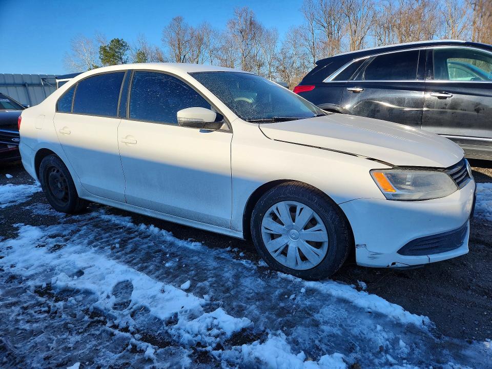 78778875 :رقم المزاد ، 3VWBZ7AJ5BM400132 vin ، 2011 Volkswagen Jetta مزاد بيع