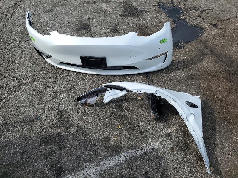 Продаж на аукціоні авто 2022 Tesla Model Y, vin: 7SAYGDEE8NF572892, номер лоту: 76982795