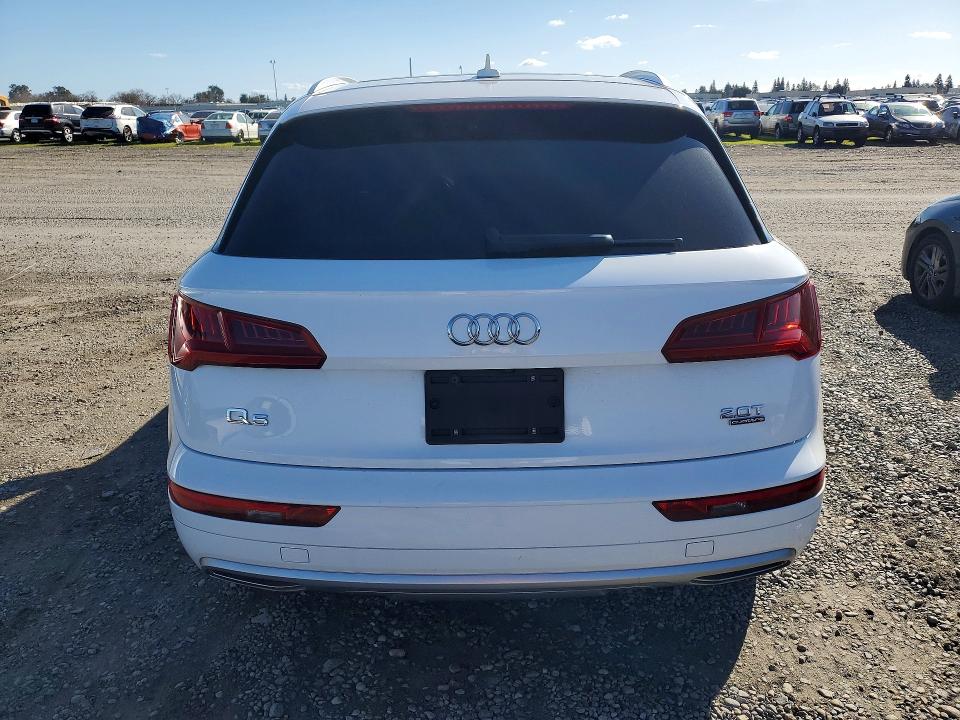 2018 Audi Q5 მანქანა იყიდება აუქციონზე, vin: WA1ANAFY1J2012764, აუქციონის ნომერი: 77398635