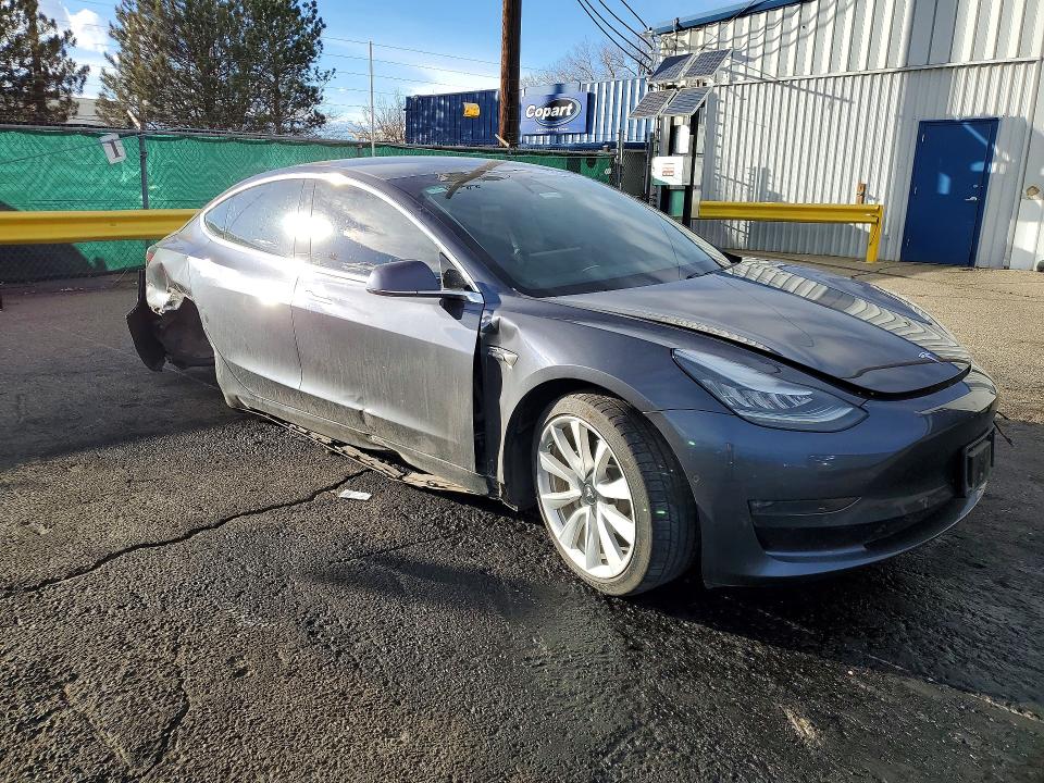 Продажа на аукционе авто 2019 Tesla Model 3, vin: 5YJ3E1EA1KF402040, номер лота: 78894735