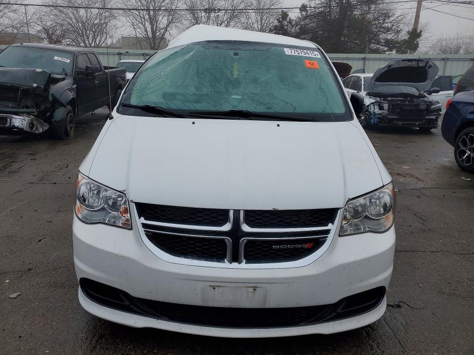 Продажа на аукционе авто 2018 Dodge Grand Caravan, vin: 2C4RDGBG0JR288835, номер лота: 77579415