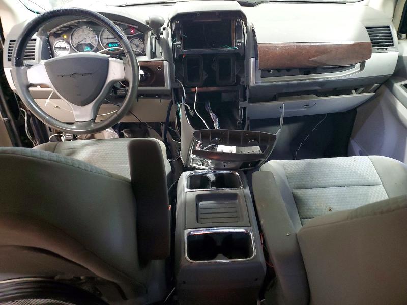 79266105 :رقم المزاد ، 2A4RR5D17AR148371 vin ، 2010 Chrysler Town & Country مزاد بيع