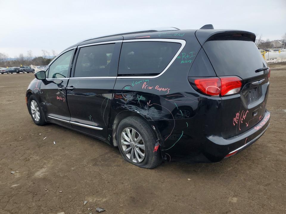 Продажа на аукционе авто 2018 Chrysler Pacifica, vin: 2C4RC1BG6JR214321, номер лота: 76961065