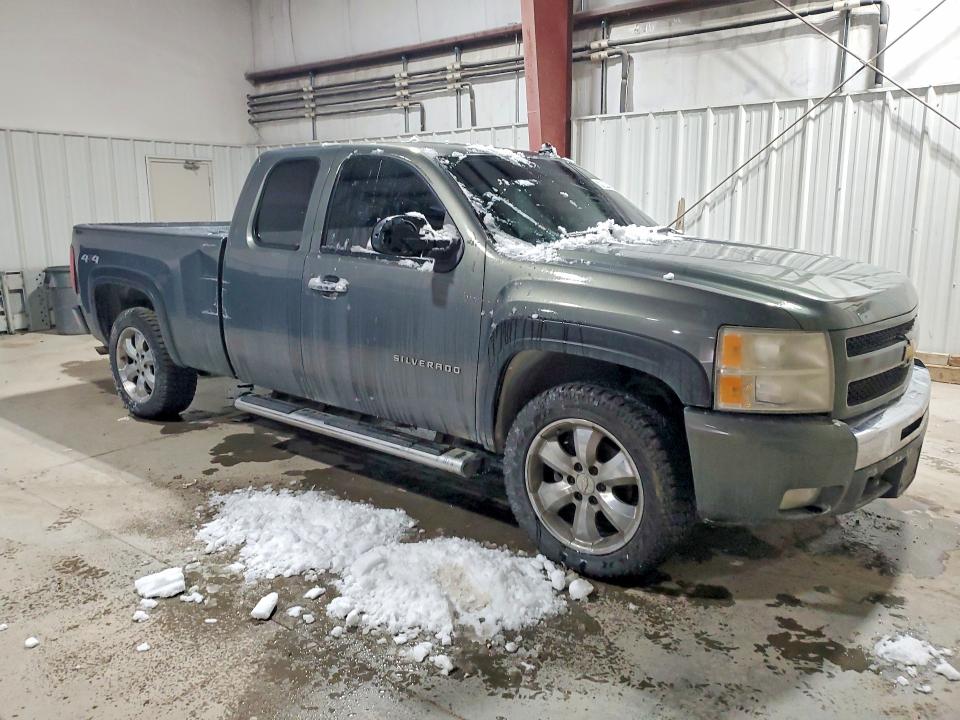Продажа на аукционе авто 2011 Chevrolet Silverado, vin: 1GCRKSE34BZ208073, номер лота: 76044965