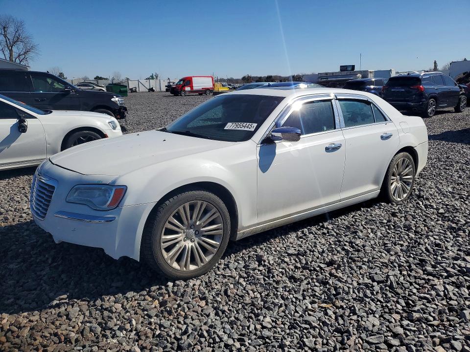 77955445 :رقم المزاد ، 2C3CA6CT0BH599018 vin ، 2011 Chrysler 300c مزاد بيع