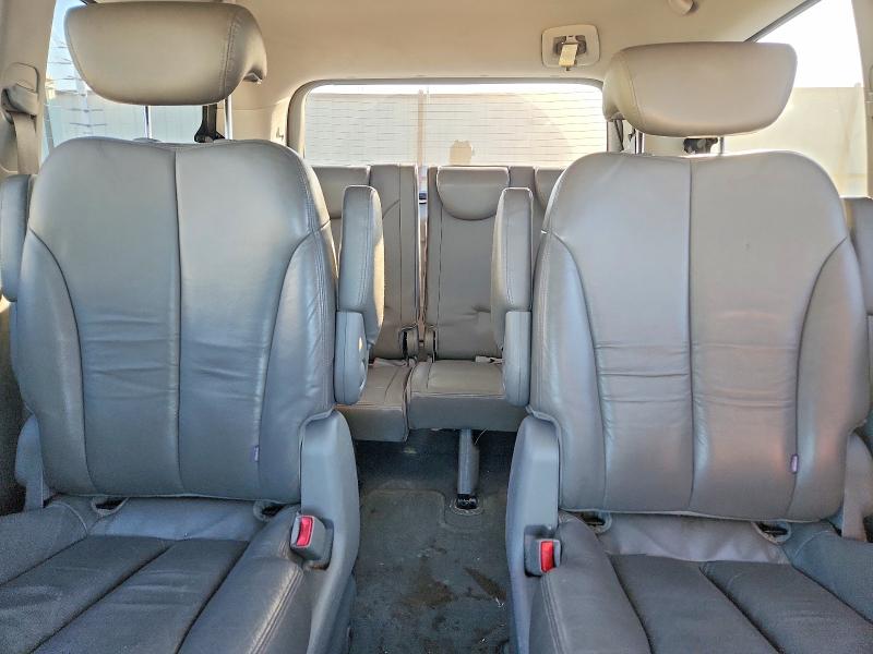 2010 Kia Sedona მანქანა იყიდება აუქციონზე, vin: KNDMH4C39A6324330, აუქციონის ნომერი: 78636965
