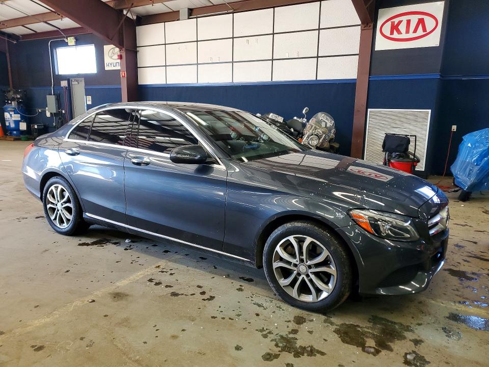Продажа на аукционе авто 2016 Mercedes-benz C, vin: 55SWF4KB3GU151794, номер лота: 77022125
