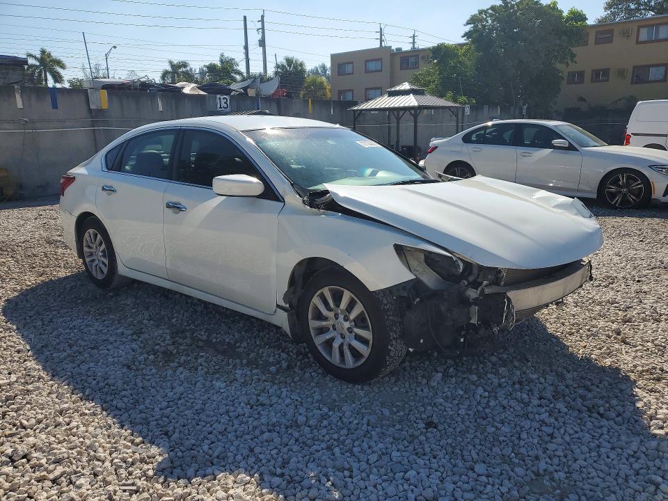 Aukcja sprzedaży 2018 Nissan Altima, vin: 1N4AL3AP6JC299833, numer aukcji: 77174815