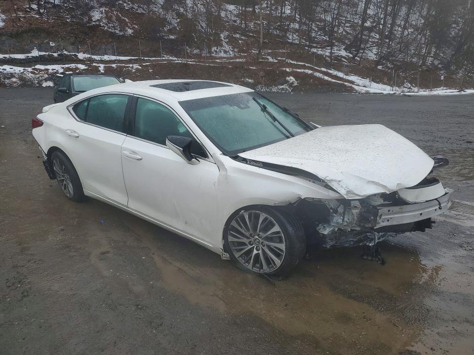 46158556 :رقم المزاد ، 58AD11D11MU004276 vin ، 2021 Lexus Es 250 مزاد بيع