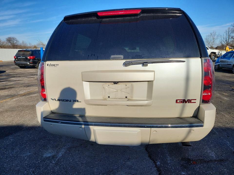 Продажа на аукционе авто 2014 Gmc Yukon Xl, vin: 1GKS2MEF7ER239124, номер лота: 76809815