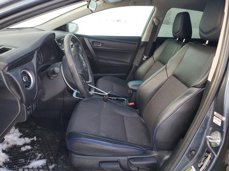77684925 :رقم المزاد ، 2T1BURHE8JC978576 vin ، 2018 Toyota Corolla مزاد بيع