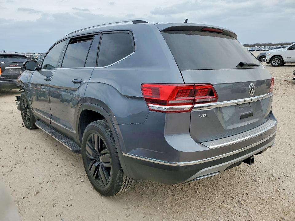 2019 Volkswagen Atlas მანქანა იყიდება აუქციონზე, vin: 1V2ER2CA2KC547413, აუქციონის ნომერი: 77946605