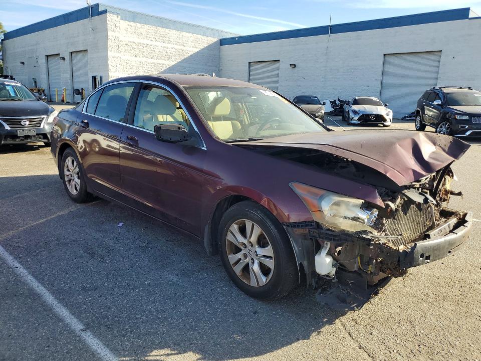 78958985 :رقم المزاد ، JHMCP26498C031240 vin ، 2008 Honda Accord مزاد بيع